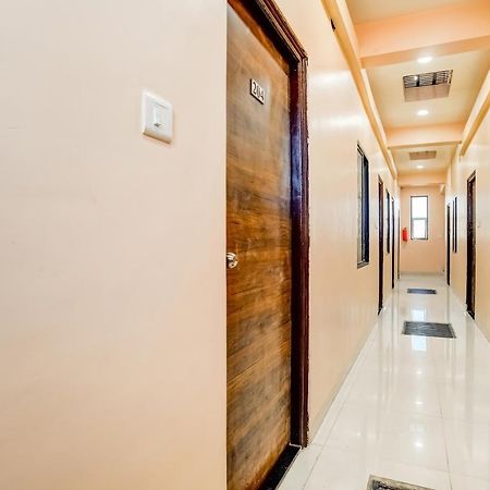 Spot On 76764 Hotel Lux Indore Exterior foto